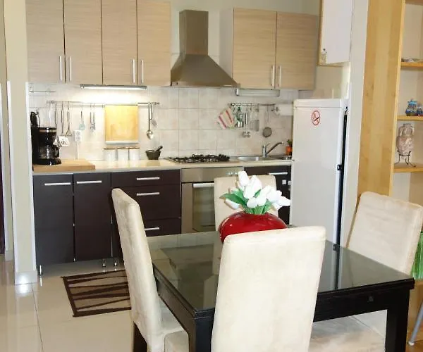 דירה Nice Sunny פולה